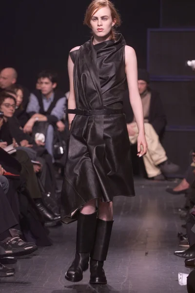 Look 2